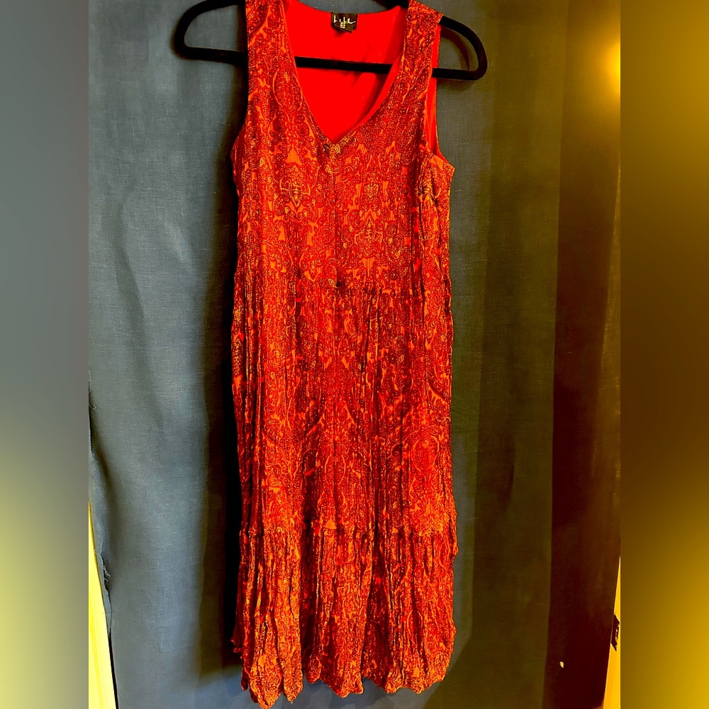 Nicole Miller new without tags midi paisley dress chiffon lined sz M